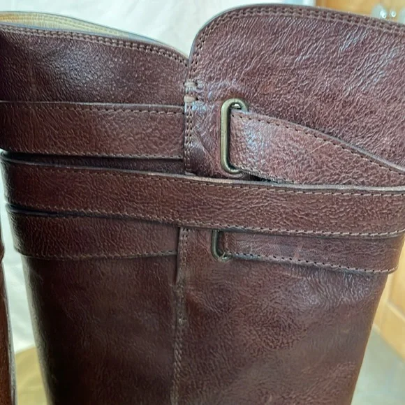 Frye Shirley Strappy Dark Brown - Picture 5 of 11